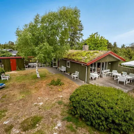 Sisko - 800m From The Sea In Western Jutland By Interhome Vejers Strand